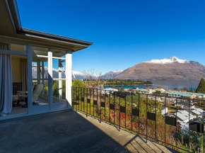 Korimako Heights - Queenstown Holiday Home